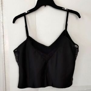 House of Harlow 1960 Black Lace Detail Top Cami Tank Top SZ Medium Chic Cropped